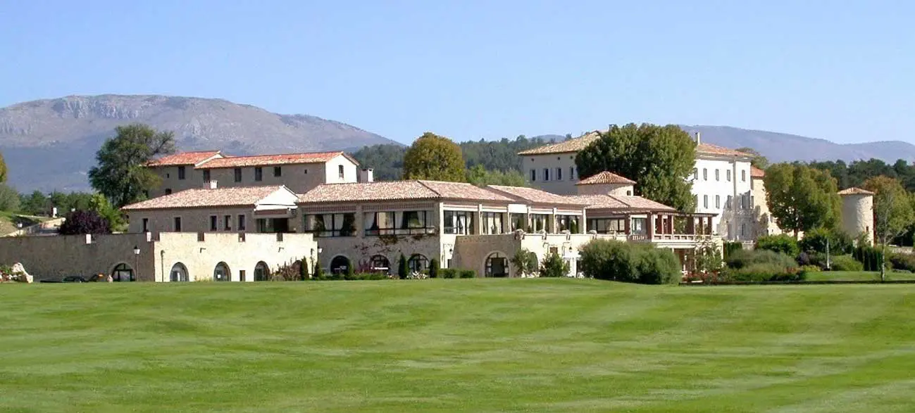 Château de Taulane Golf et resort
