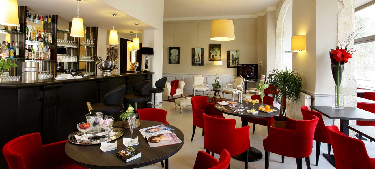 Bar du BEST WESTERN Hotel Le Renoir, Sarlat