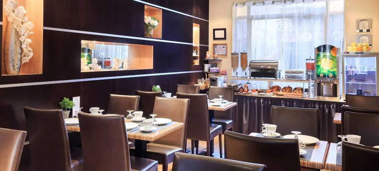 Salle petit déjeuner BEST WESTERN Hôtel Athénée Toulouse