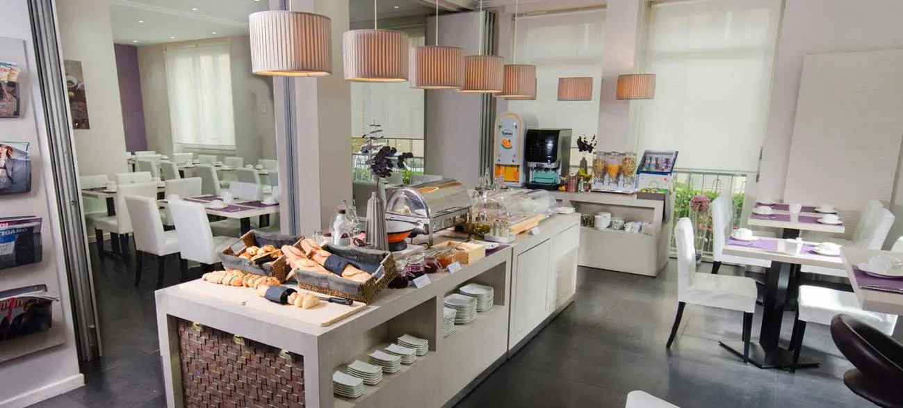Petit-déjeuner de l'hôtel Best western Plaisance en Beaujolais
