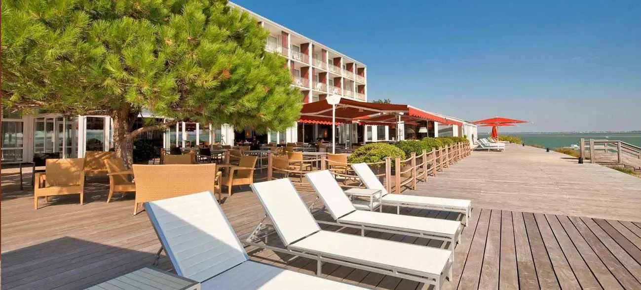 Terrasse de l'hôtel Thalassa Oleron Saint Trojan