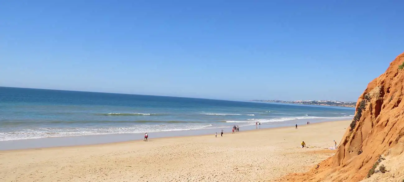 Plage à Albufeira au Portugal
