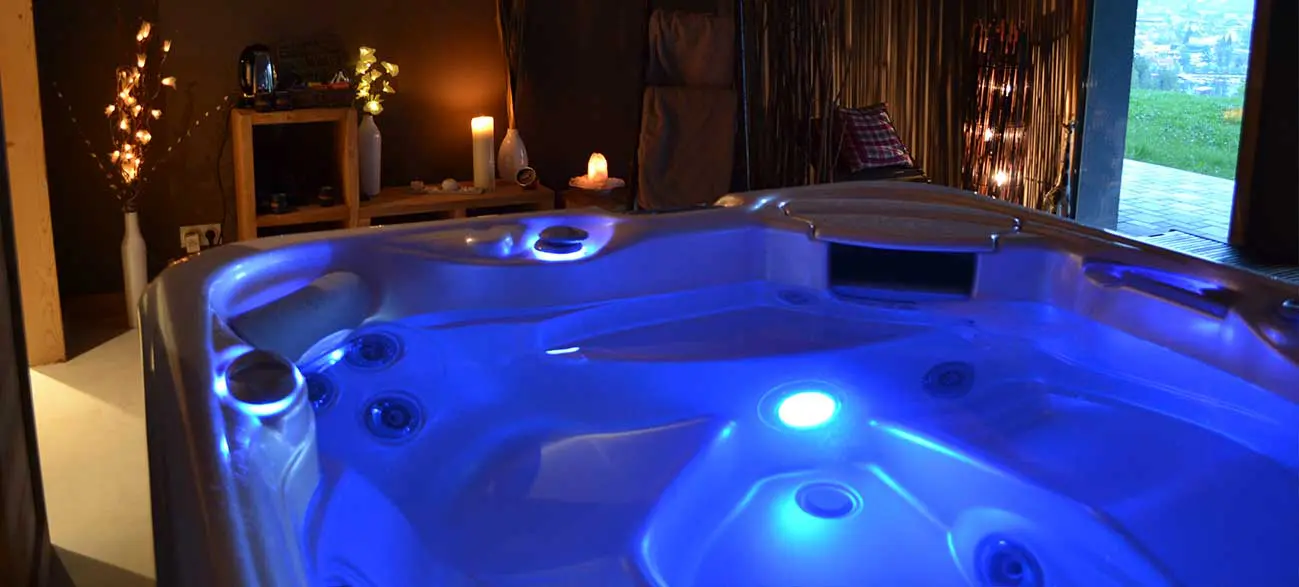 Spa dans un chalet chambres d'hôtes à Gérardmer
