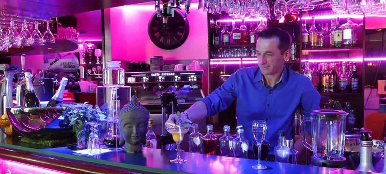 Lounge bar de Hôtel Altéora site du Futuroscope