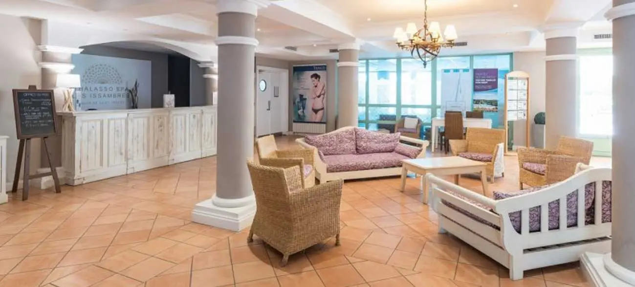 Réception de la résidence premium Les Calanques des Issambres, Baie de Saint-Tropez - Les Issambres