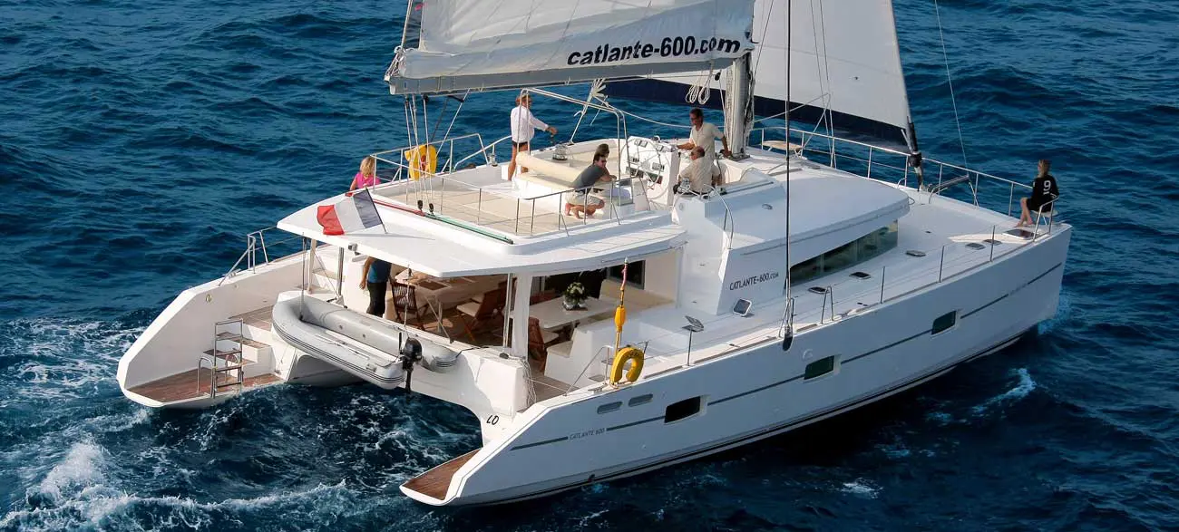 Bateau de croisière Catlante 600 vue dessus