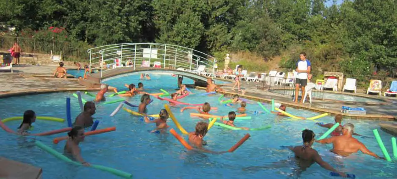 Animation piscine Camping à Ramatuelle à proximité du golfe de St Tropez dans le Var