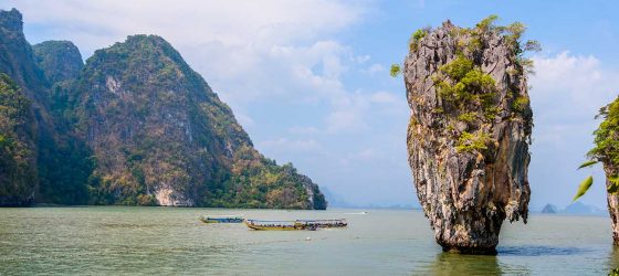 Pitons calcaires dans la Baie de Phang Nga - Croisière Thaïlande